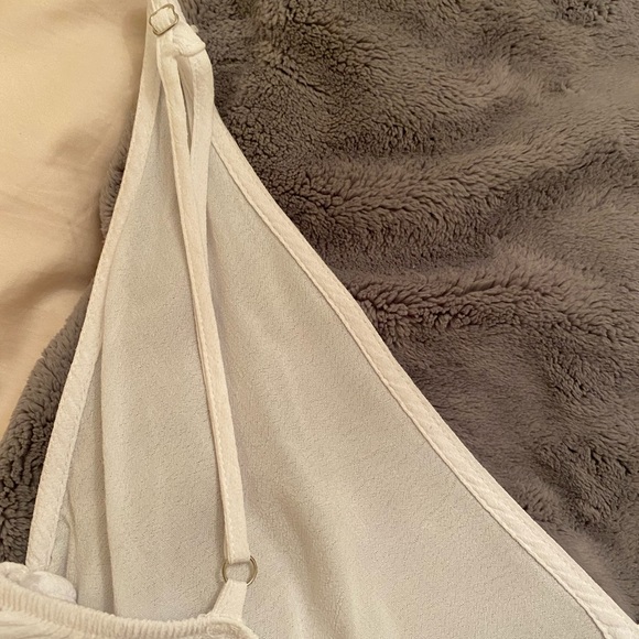 Brandy Melville Riley tank - Picture 8 of 8